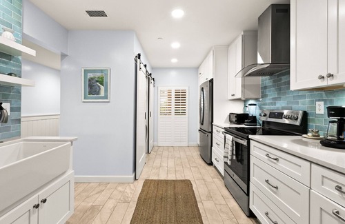 Rosemary Beach Condominio | Spacious and a short walk from the beach!