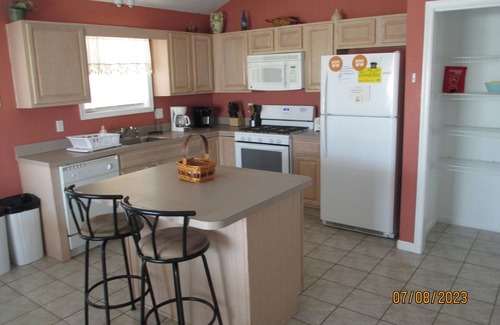 Cape May - Wildwood Condominio | Amplio y Hermoso Condominio 4 Dormitorio
