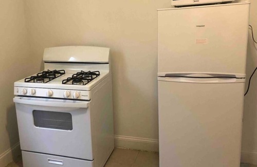 Paterson Apartamento | Spacious and bright 2 bedroom apartment with 1 bathroom and private street entrance