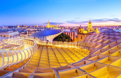 Sevilla Este Apartamento | PISO AMPLIO Y LUMINOSO CON PISCINA Y GARAJE CERCA DE FIBES