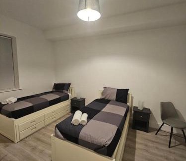 Haroldʼs Cross Apartamento | Spacious and cosy house