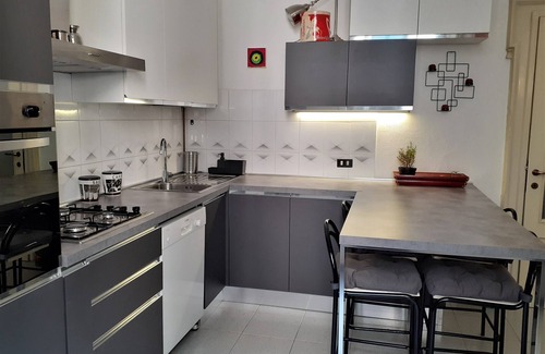 Porta Vittoria Apartamento | Spacious and cozy apartment in central area with all services