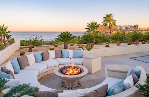 Cabo San Lucas Villa | Spacious and Elegant Luxury Villa Rental in Cabo Del Sol