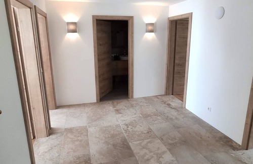 Mauterndorf Villa | Spacious and luxurious penthouse with stunning views