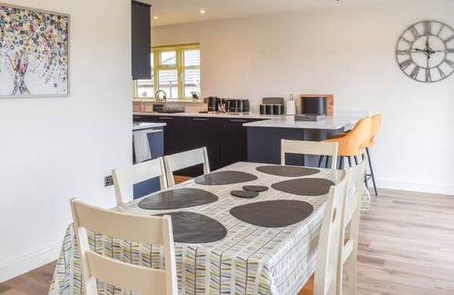 Cylch-Y-Garn Casa | Spacious and modern 4 bedroomed detached house with panoramic views