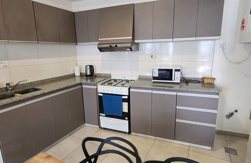 Las Heras Apartamento | Amplio y moderno departamento en Mendoza.