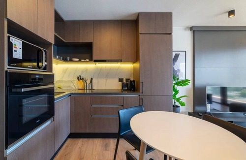El Golf Apartamento | Spacious and modern apartment in Las Condes