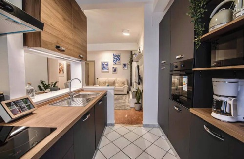 Quartiere XI Portuense Apartamento | Spacious and Modern Apartment in the Heart of Rome