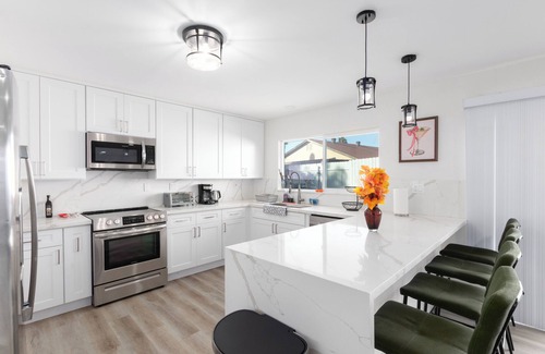 Mira Mesa Casa | Spacious and Newly Updated 5- Bedroom Getaway