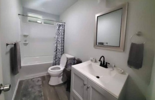 Fern Acres Casa | Spacious and private home centrally located between Volcano and Hilo.