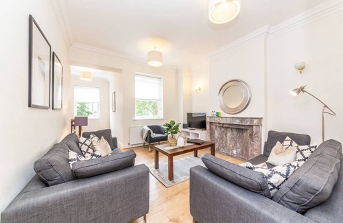 Abingdon Apartamento | Spacious and recently modernised two-bedroom apartment in Kensington