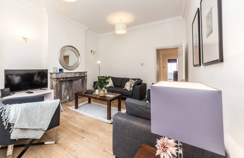 Abingdon Apartamento | Spacious and recently modernised two-bedroom apartment in Kensington