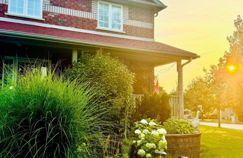 Barrie Casa | Home away from Home in Barrie