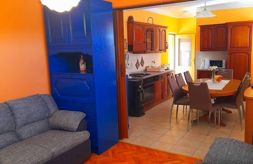 Rab Apartamento | Spacious and Sunny Apartment on Island Rab