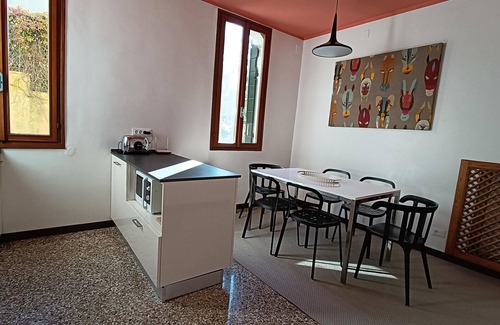 Dorsoduro Apartamento | Amplio y soleado mirador en Zattere con vista a la iglesia Redentore