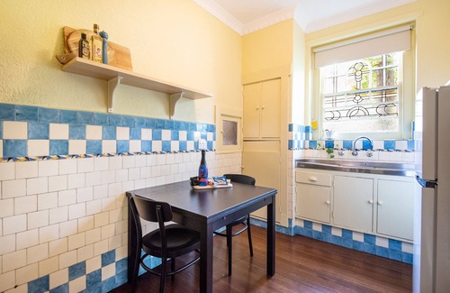 St Kilda West Apartamento | Spacious apartment, garden terrace, minutes to beach, pet friendly
