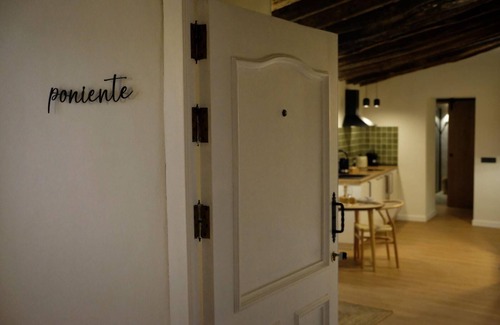 Medina-Sidonia Apartamento | Amplio apartamento con terraza y vistas a la bahia