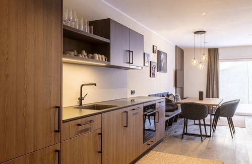 Hopfgarten Markt Apartamento | Amplio apartamento con terraza