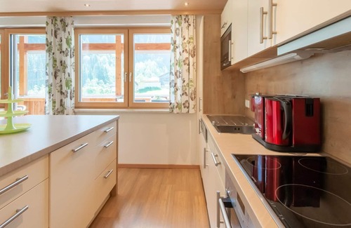 Tschagguns Apartamento | Spacious apartment in Tschagguns with garden