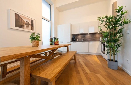 Altona-Nord Apartamento | Spacious apartment for 10 near Quartierpark