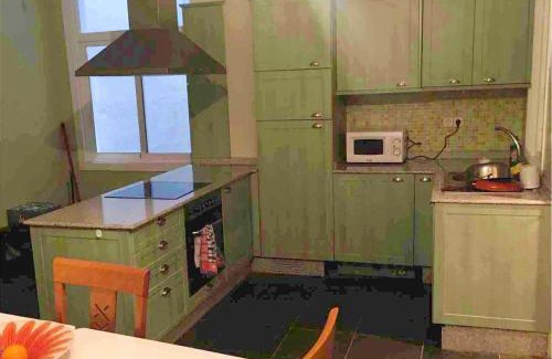 La Coruna Apartamento | Spacious apartment in A Coruña 80 m² with parking