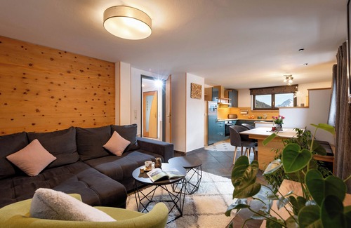 Vorderlanersbach Apartamento | Amplio apartamento en una ubicación céntrica y soleada