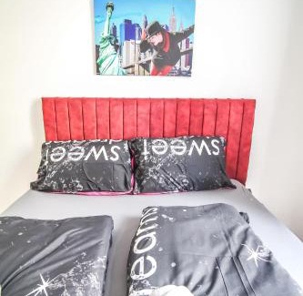 Grinzing Casa | Spacious Apartment in Floridsdorf Area PR9