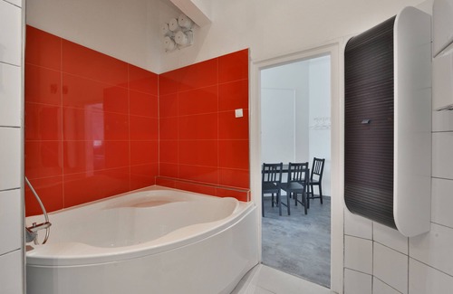 Vizivaros Apartamento | Spacious apartment in Buda. Close to public transport and shops