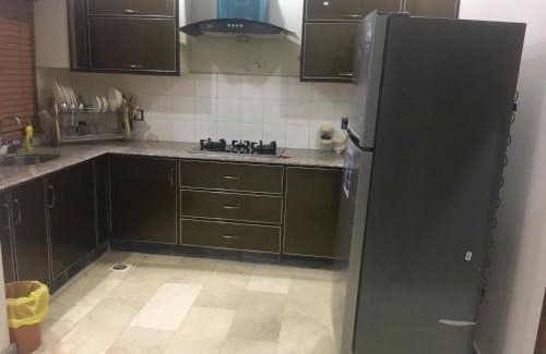 Lahore Apartamento | Spacious Apartment in Johar Town