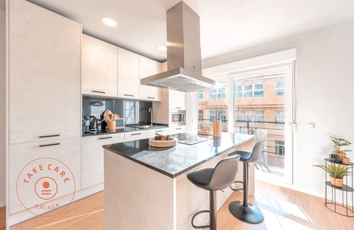 El Molinillo Apartamento | Spacious apartment in Malaga - TakeCareMalaga