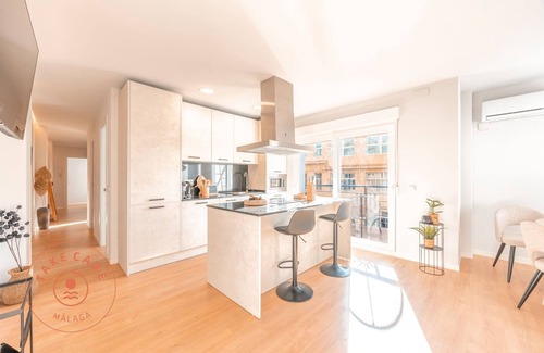 El Molinillo Apartamento | Spacious apartment in Malaga - TakeCareMalaga