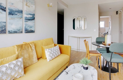 Plateau - Mont-Valerien Apartamento | Spacious apartment - Nanterre - Mobility lease