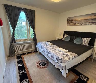 Hasselby Apartamento | Spacious apartment near the subway