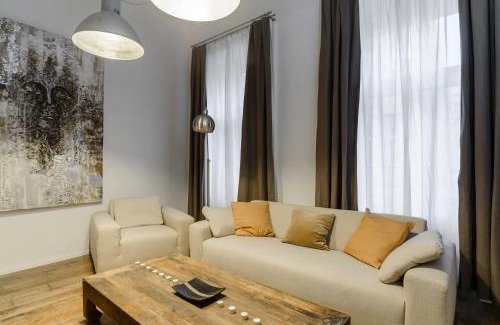 Nove Mesto Apartamento | Spacious apartment near the park