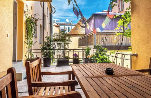 Mitte Apartamento | Spacious apartment with barbecue terrace in the heart of the historic old town