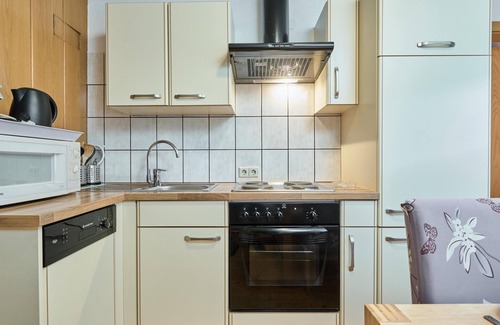 Forstau Apartamento | Spacious apartment with balcony and views