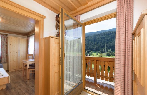 Wagrain Apartamento | Spacious apartment with a balcony