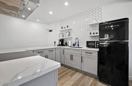 Pasadena Apartamento | Spacious Apt w/ 2BR - City Center