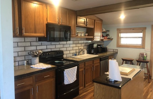 Eastpoint Casa | Spacious Bayfront 3BR 3BTH - 5 minutes from St. George Island