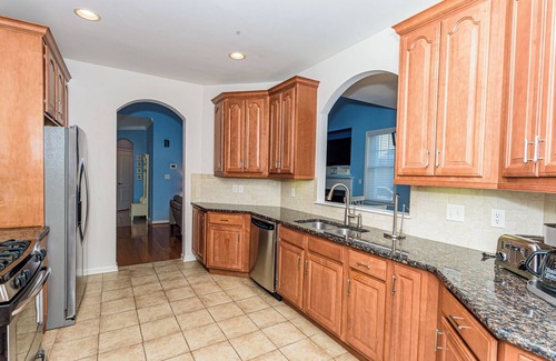 The Commons Casa | Spacious Bayside Resort – Sleeps 14, Minutes from Sun Ridge Pool!