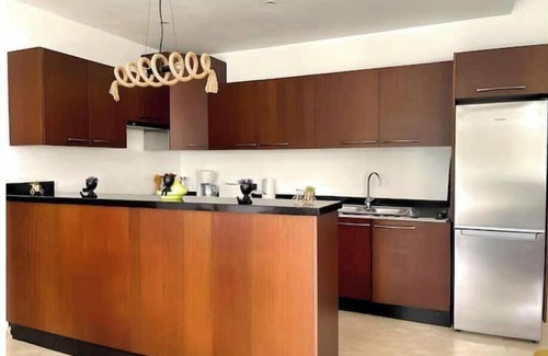 Agadir Bay Apartamento | Spacious beach home with terrace and pool access