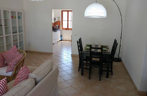 Putzu Idu Casa | Espaciosa casa de playa.