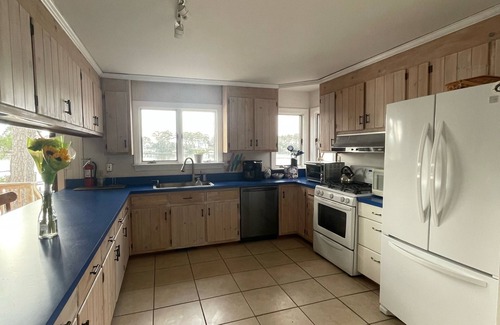 Kitty Hawk Casa | Spacious beach house on the water - private getaway, dock and water access
