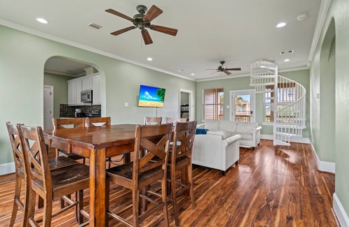 Pointe San Luis Casa | Spacious Beach Retreat | Sleeps 25 | Perfect for Families & Groups!