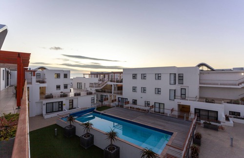 Big Bay Apartamento | Apartamento espacioso en la playa - Salte y salte desde Blouberg Beachfront