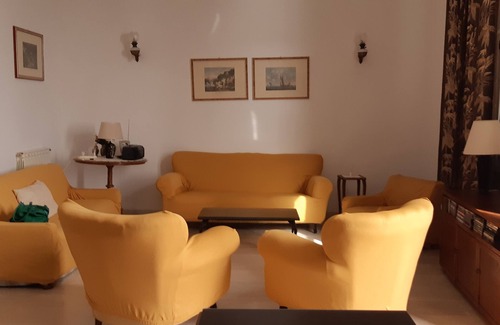 Civitavecchia Apartamento | Apartamento espacioso frente al mar