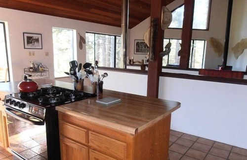 West Meadows Casa | Amplia y hermosa casa en West Meadow.