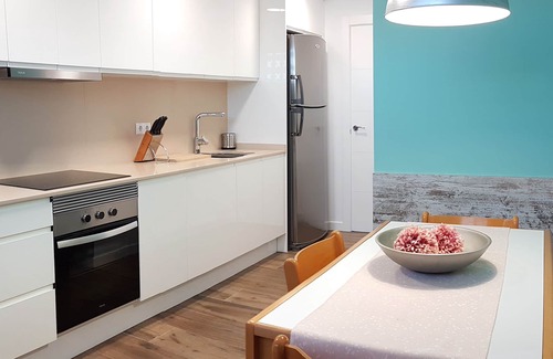 Blanes Condominio | Espacioso, luminoso y acogedor piso/ático a 150 m del mar