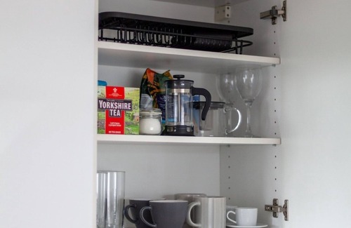Fortune Green Apartamento | Spacious & Bright Studio flat