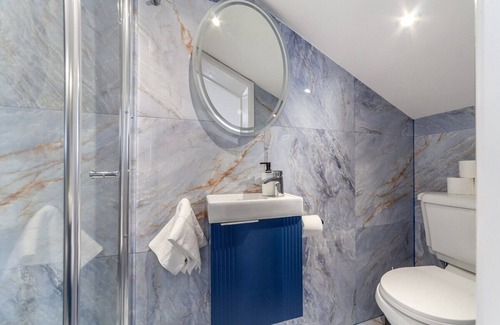 Fortune Green Apartamento | Spacious & Bright Studio flat